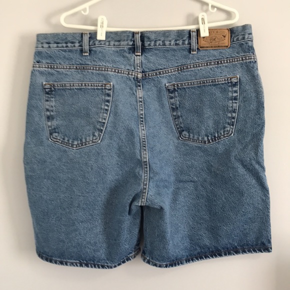 MaryK & Co Jean Shorts, Easy Fit, size 42 - Picture 2 of 11